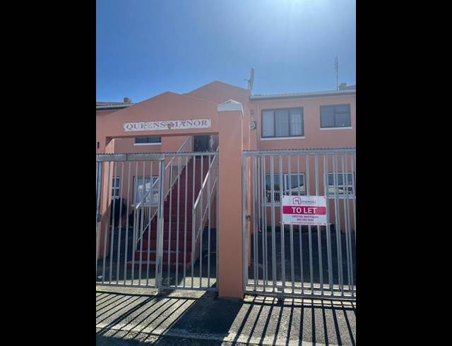 2 BEDROOM PROPERTY TO RENT IN SOUTHFIELD